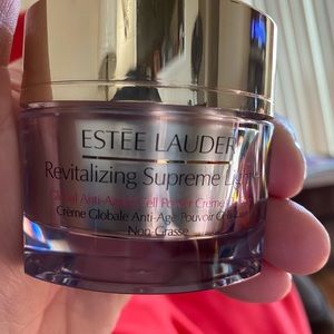 Estee Lauder make up